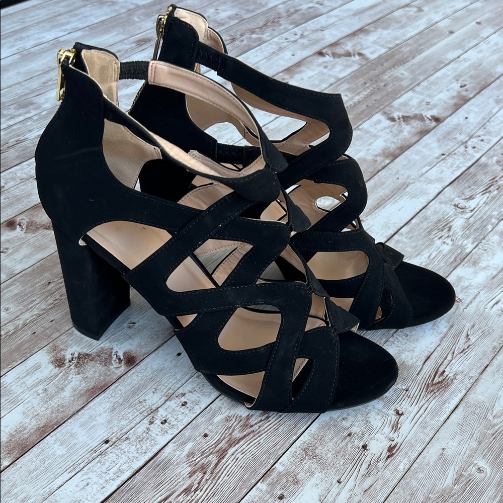 Heart Soul Black 4" Strappy Heels